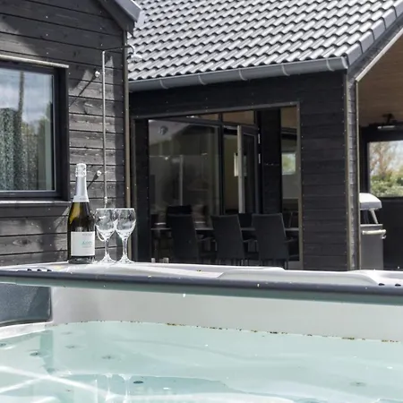 5 Star In Dronningm Lle * Dronningmølle