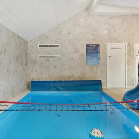 5 Star In Hébergement de vacances Dronningmølle